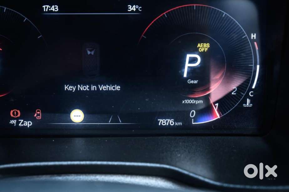 Mahindra Xuv 3xo Ax5l 1.2 Petrol At, 2024, Petrol