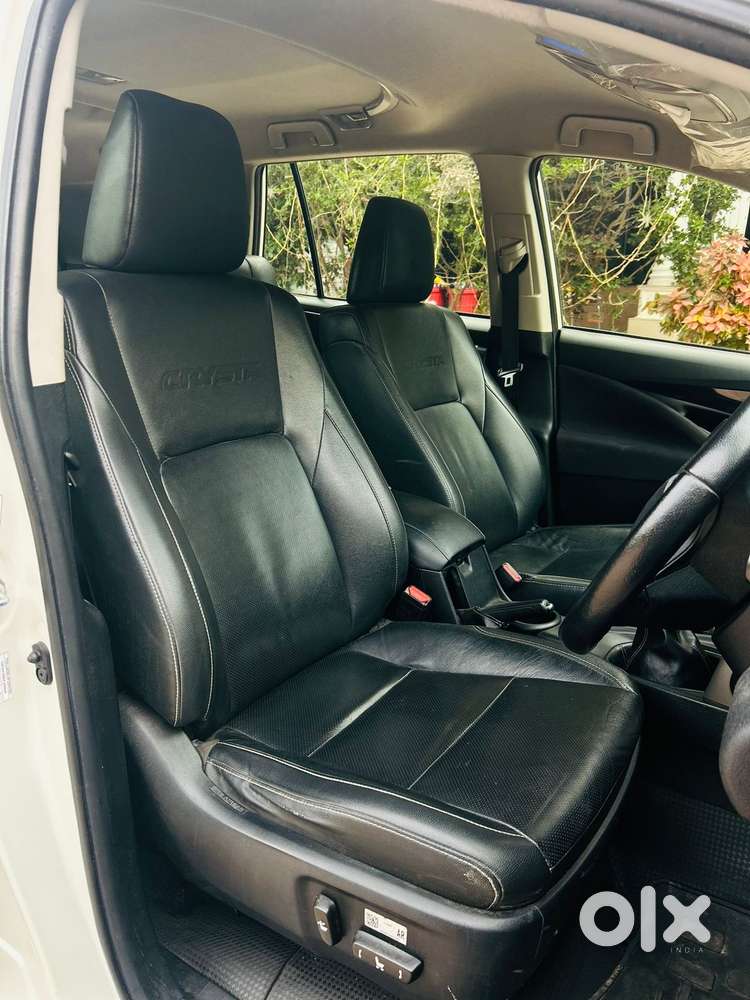 Toyota Innova Crysta 2.4 Zx Mt, 2020, Diesel