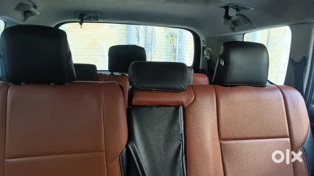 Toyota Innova Crysta 2016 Diesel Third-hand