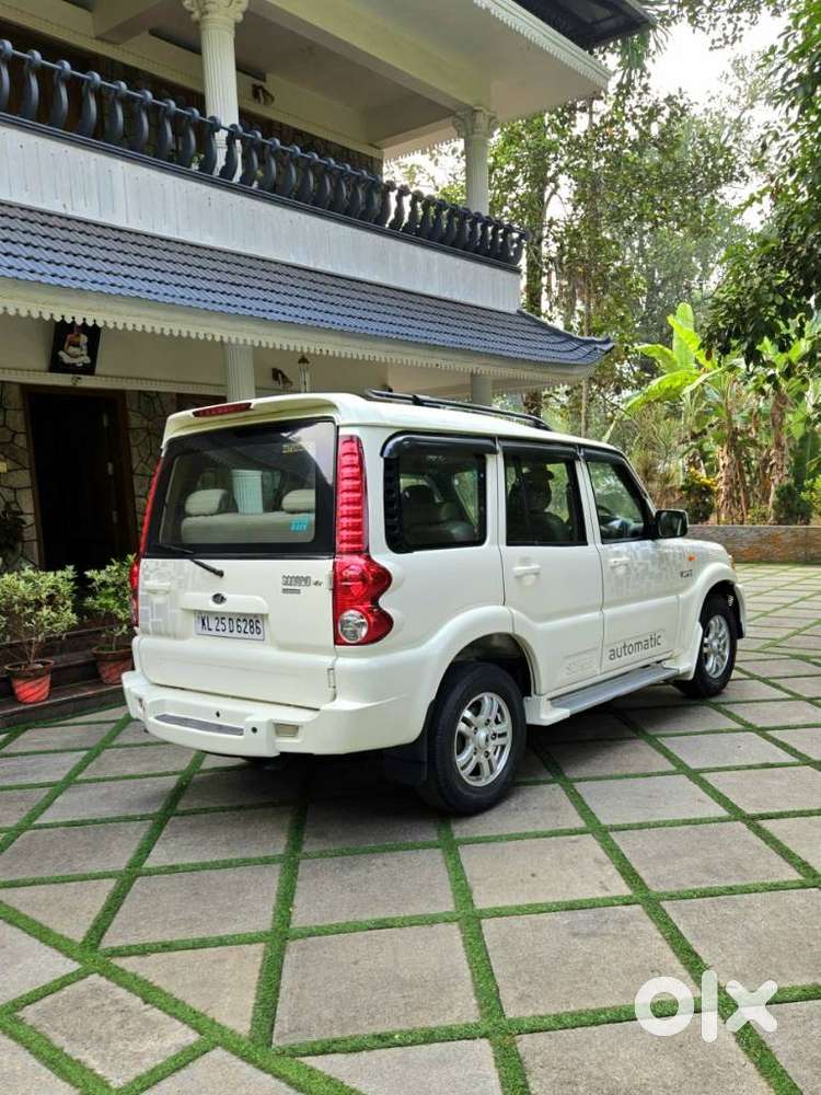 Mahindra Scorpio 2009-2014 Vlx 2wd At Bsiii, 2012, Diesel