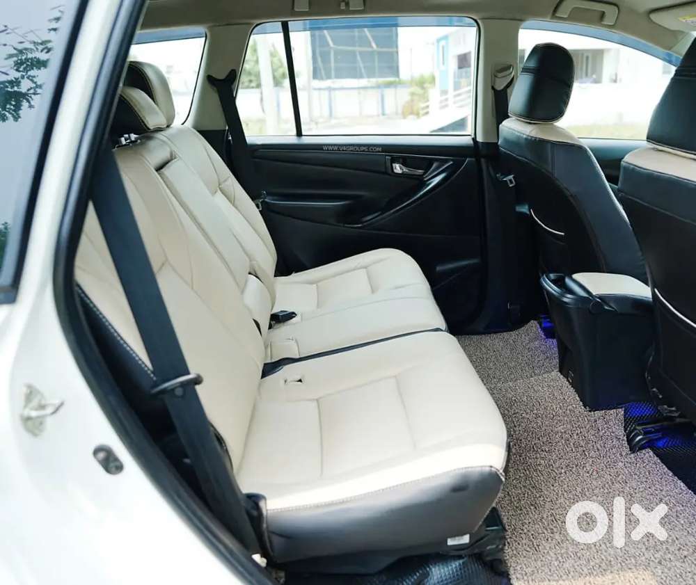 Toyota Innova Crysta 2020