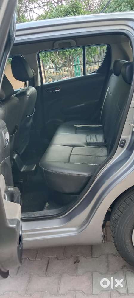 Maruti Suzuki Swift 2004-2010 Vxi Bsiv, 2011, Petrol