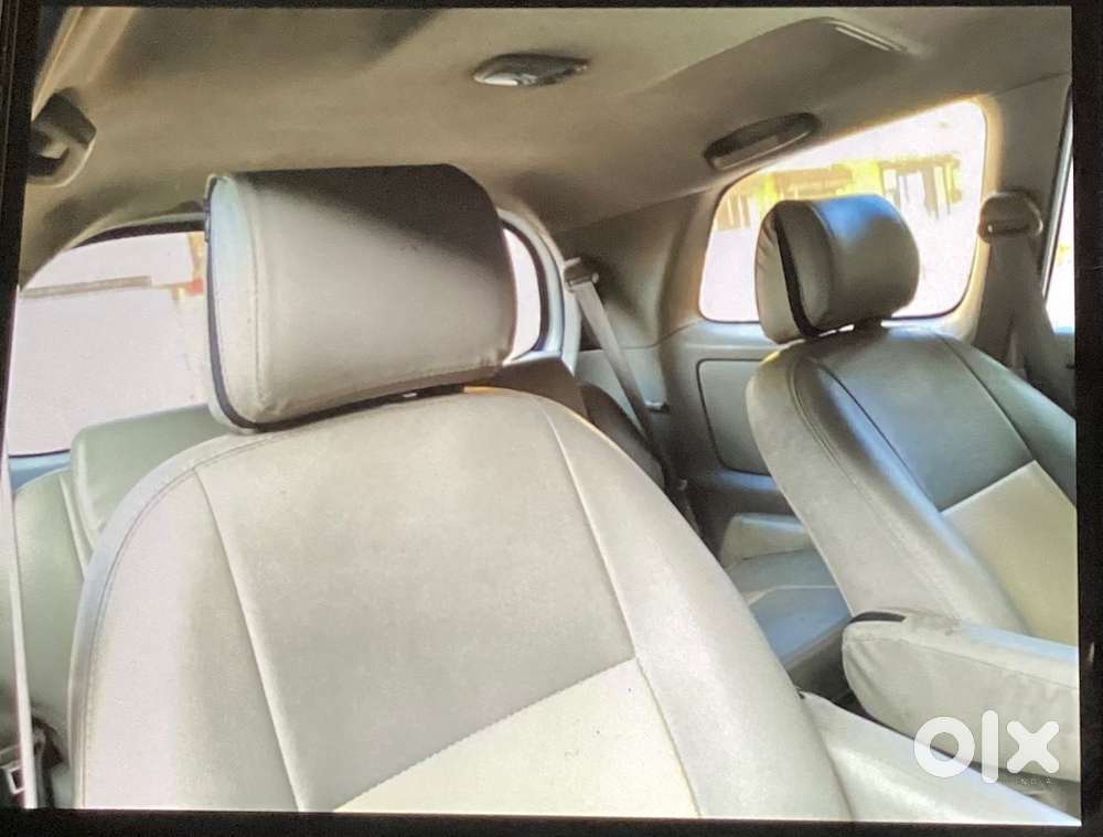 Toyota Innova 2010 Diesel 319965 Km Driven