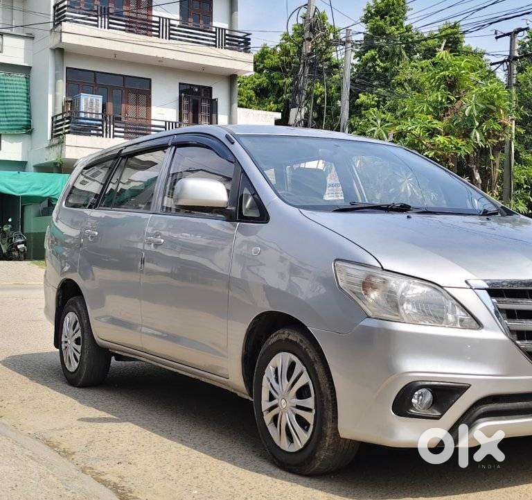 Toyota Innova 2.5 G (diesel) 7 Seater, 2016, Diesel