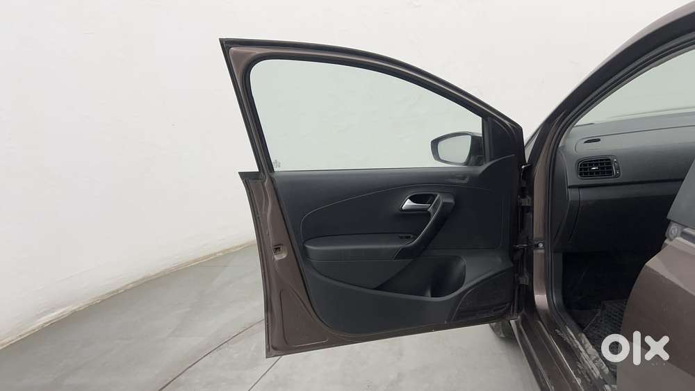 Volkswagen Ameo 1.0 Mpi Comfortline, 2018, Petrol