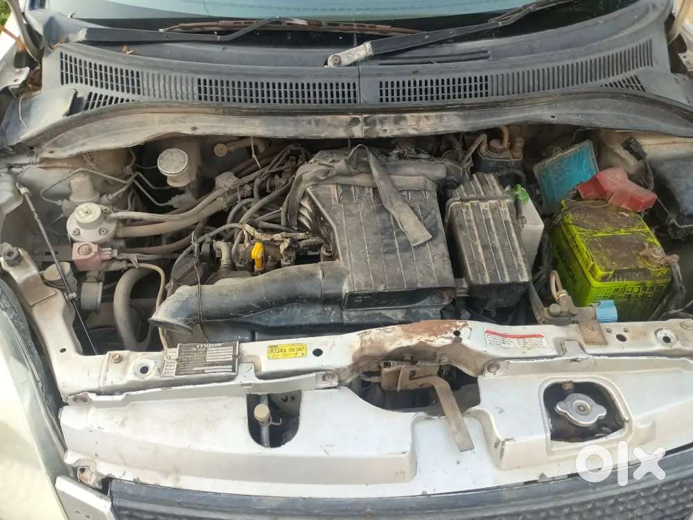 Maruti Suzuki Swift 2010 Petrol Cng Well Maintained