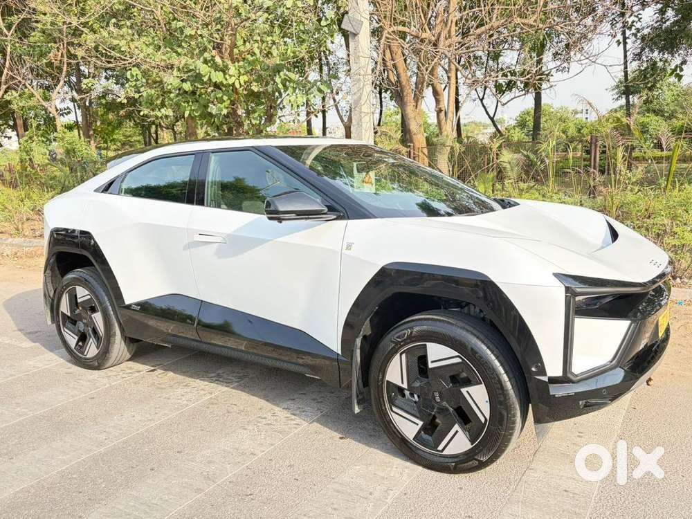 Mahindra Electric Car 2026