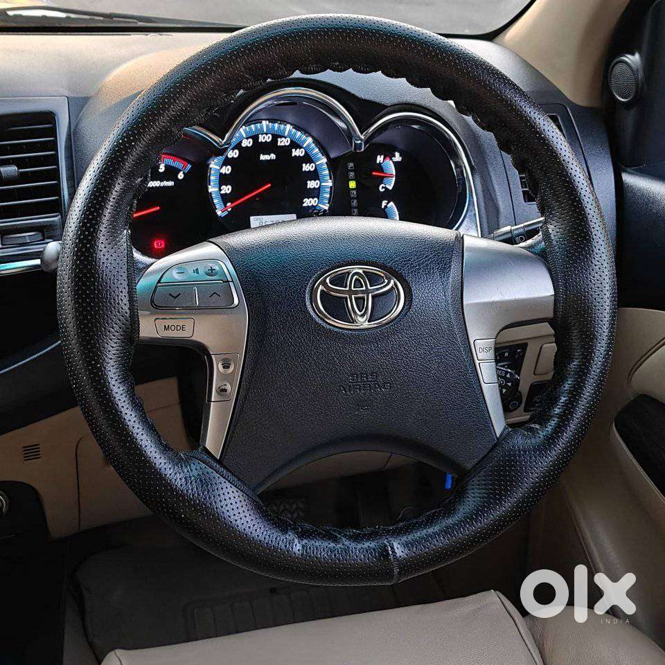 Toyota Fortuner 3.0 4x2 Automatic, 2014, Diesel