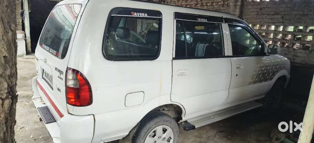 Chevrolet Tavera Ls 2015