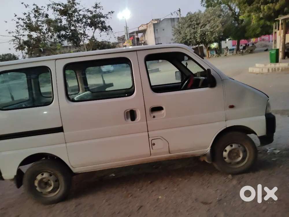Maruti Suzuki Eeco 2018