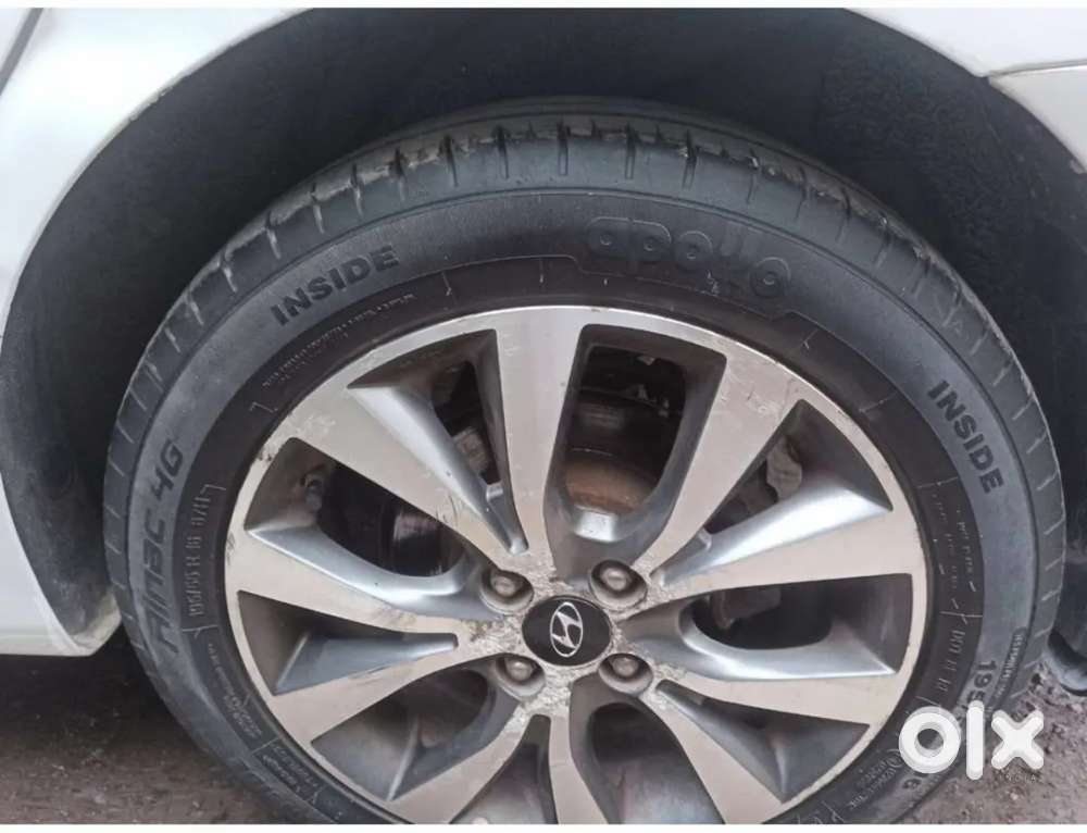 Hyundai Verna Fluidic 1.6 Vtvt Sx, 2013, Petrol