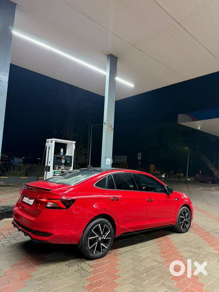 Skoda Slavia 2025 Petrol Well Maintained