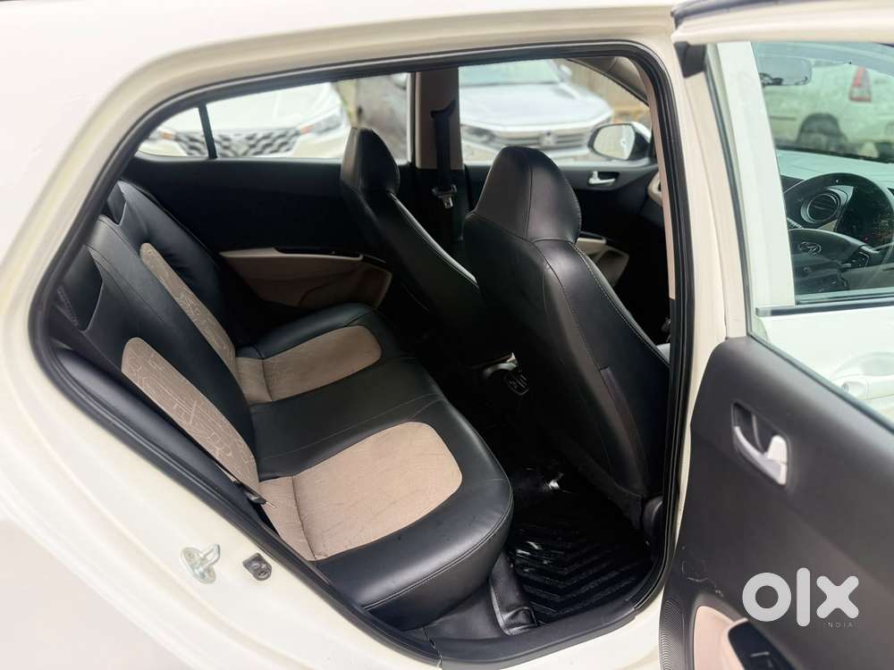 Hyundai Grand I10 At Sportz, 2018, Petrol
