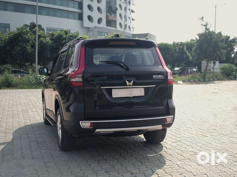 Mahindra Scorpio N Z6 Diesel At 2wd 7 Str, 2024, Diesel