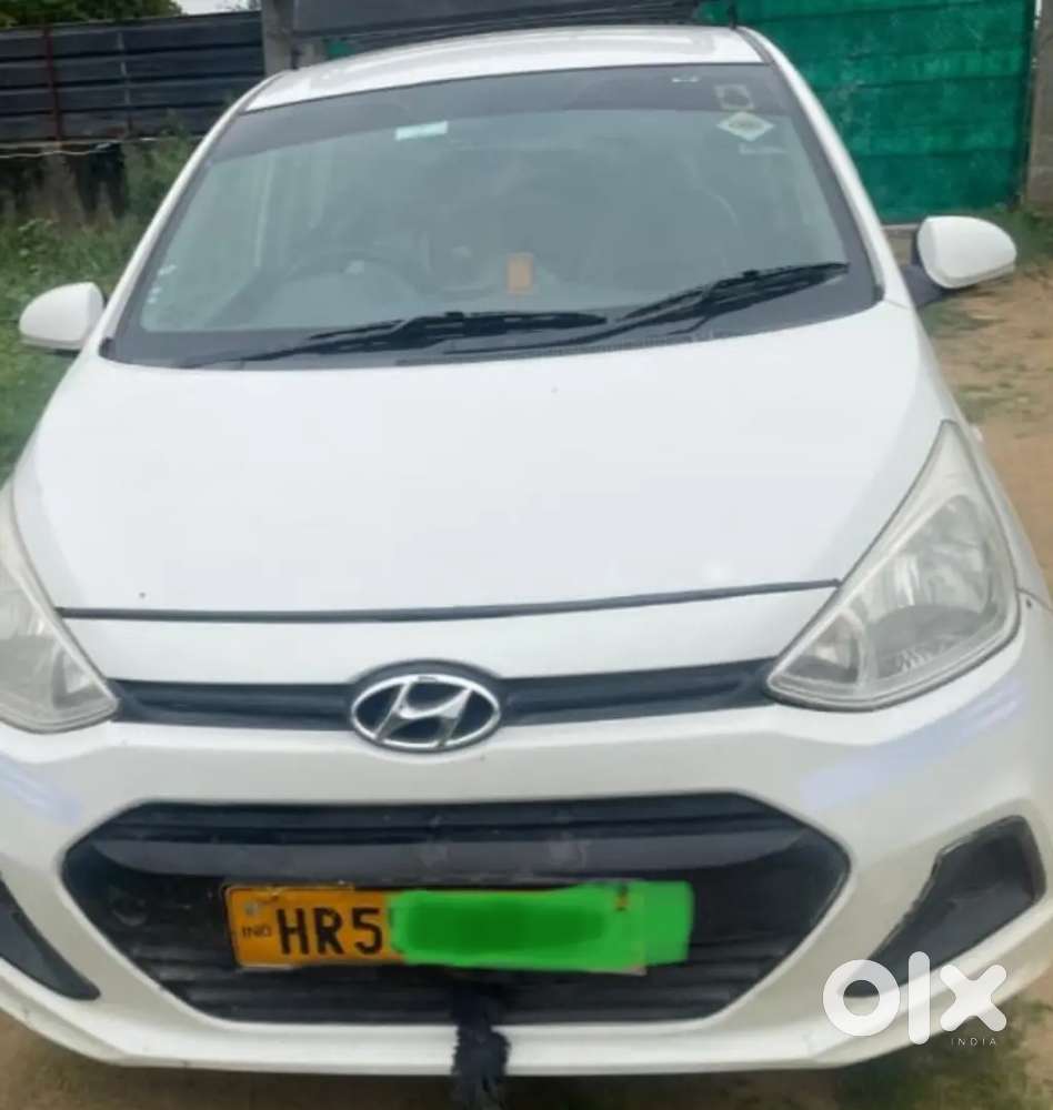 Hyundai Xcent Base 2018