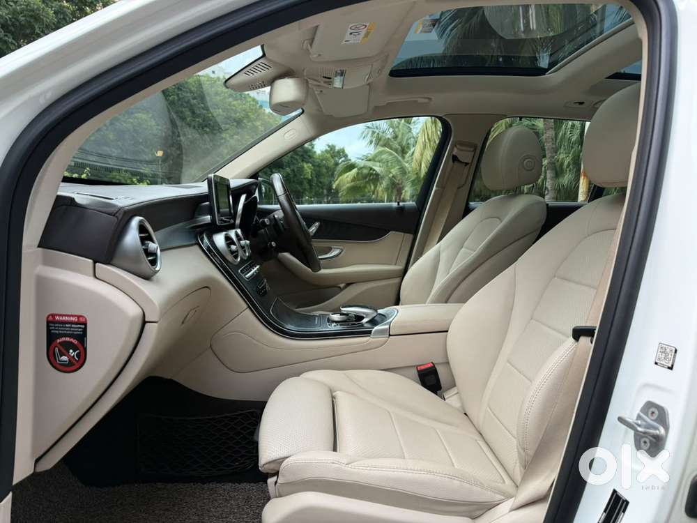 Mercedes-benz Glc, 2019, Petrol