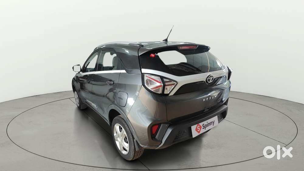 Tata Nexon 1.2 Revotron Xm (s), 2022, Petrol