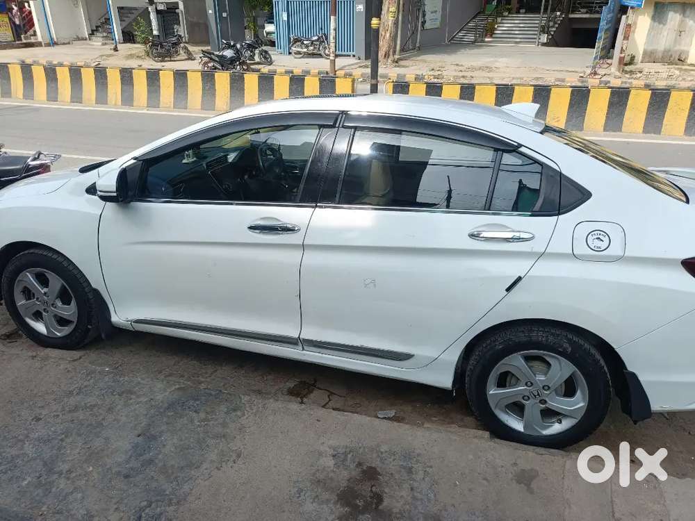 Honda City I-vtec 2015