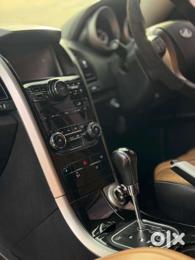 Mahindra Xuv 5oo W11 At 2018
