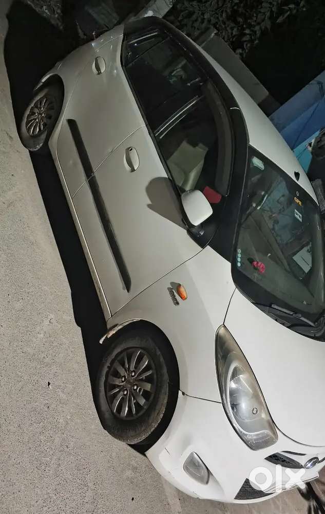 Hyundai I10 Sportz 2013 Petrol Manual