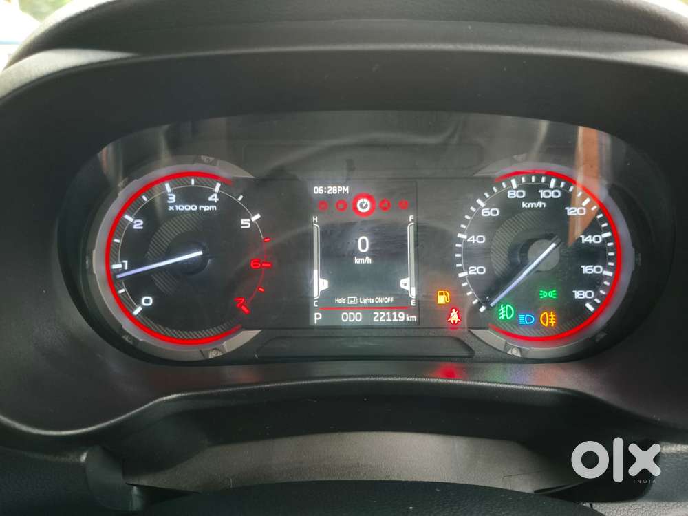 Mahindra Thar Lx Convertible Top Petrol At 4wd, 2021, Petrol