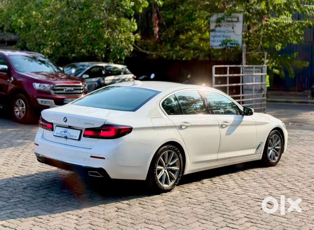 Bmw 5 Series 2.0 520d Luxury Line, 2022, Diesel