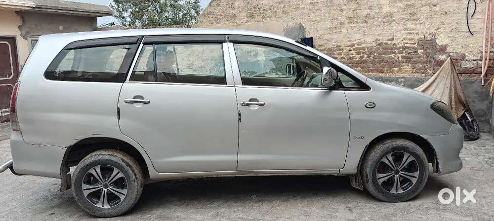 Toyota Innova 2006