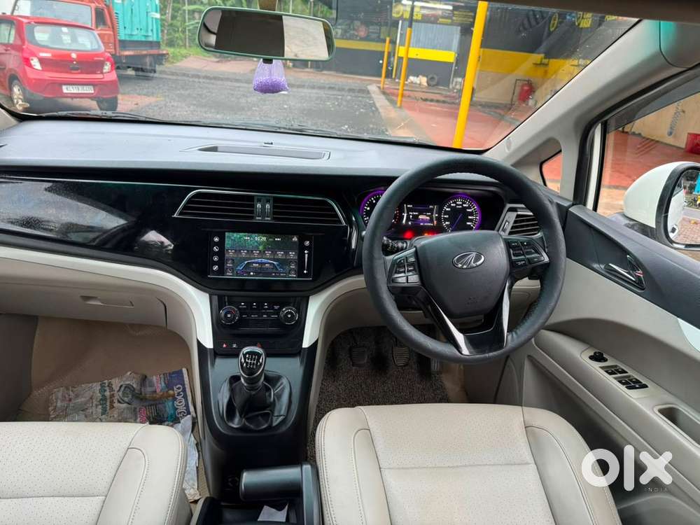Mahindra Marazzo 2019