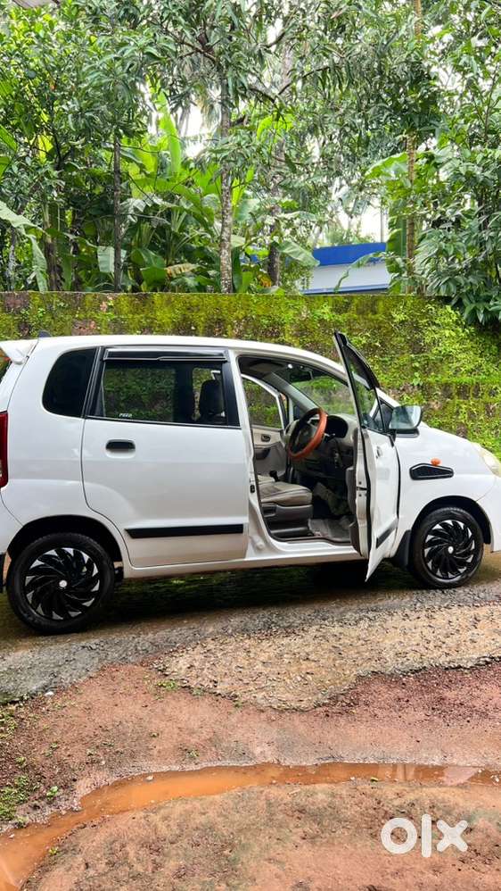 Maruti Suzuki Zen 2010 Petrol Manual Car
