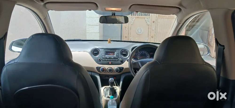 Hyundai Grand I10 2014 Petrol 130000 Km Driven