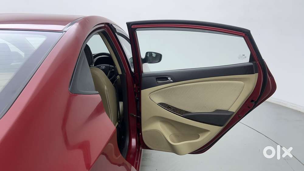 Hyundai Verna 2016-2017 1.6 Vtvt S, 2016, Petrol