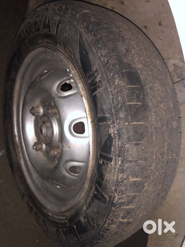 Kam Chalo Hua Hai Or Single Hand Driver Hai Gadi