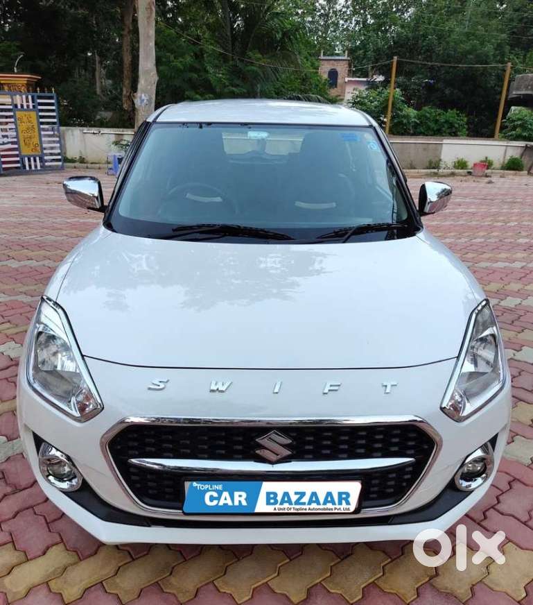 Maruti Suzuki Swift Vxi + Manual, 2022, Petrol