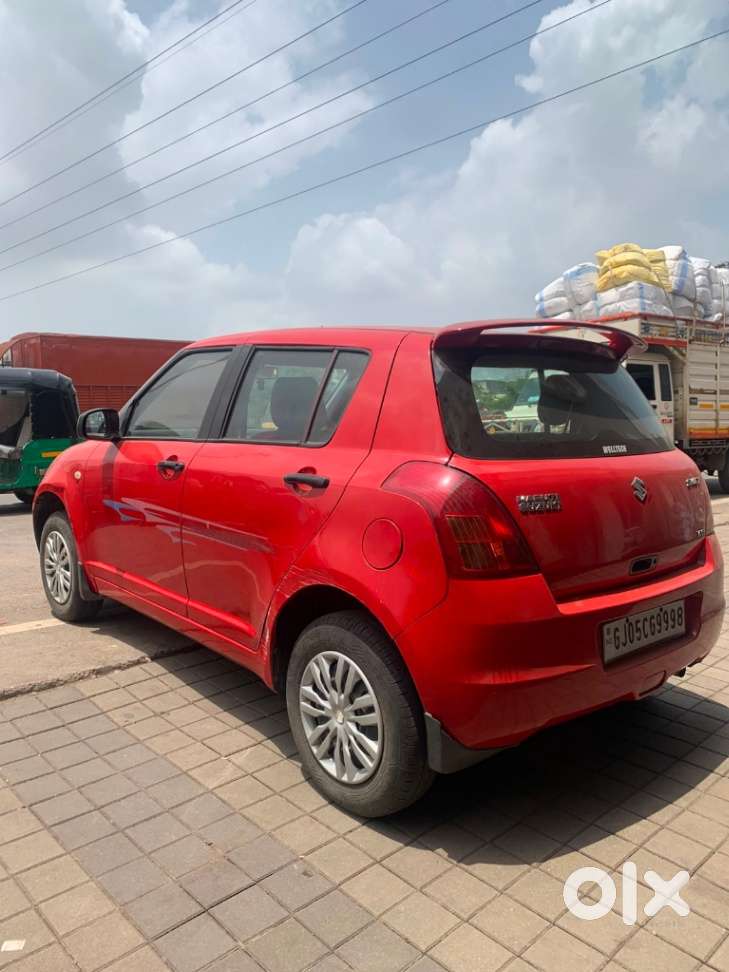 Maruti Suzuki Swift Vxi Bsiv, 2005, Petrol