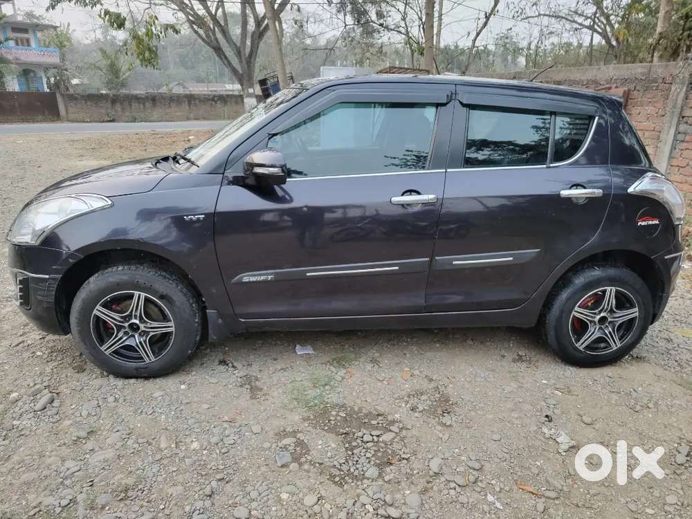 Maruti Suzuki Swift 2017 Petrol Well Maintained