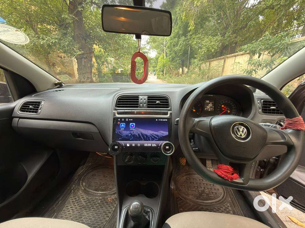 Volkswagen Polo Manual 2017
