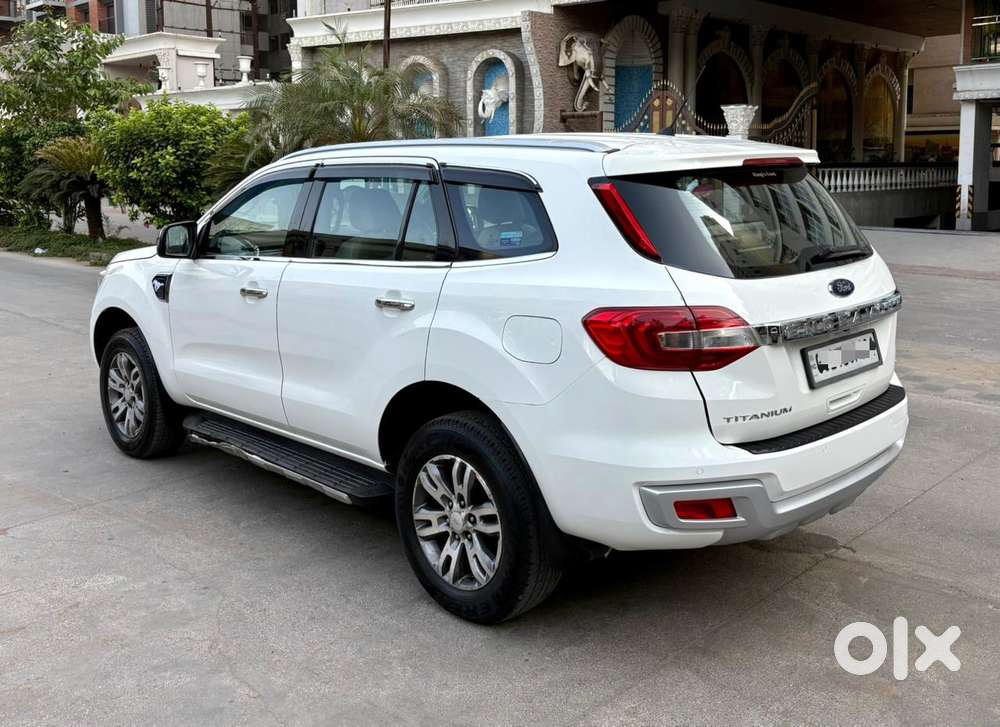Ford Endeavour 3.2 Titanium At 4x4, 2017, Diesel