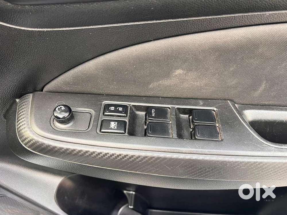 Maruti Suzuki Swift Amt Vxi, 2019, Petrol