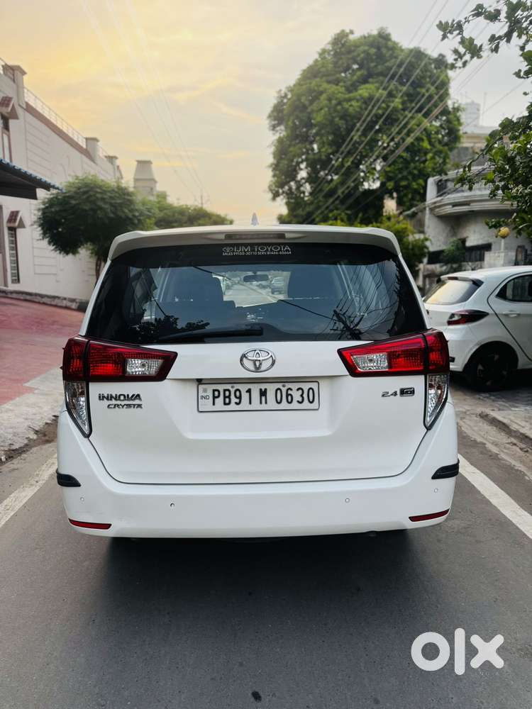 Toyota Innova Crysta [2020-ongoing] 2.4 Gx At 7 Str, 2020, Diesel