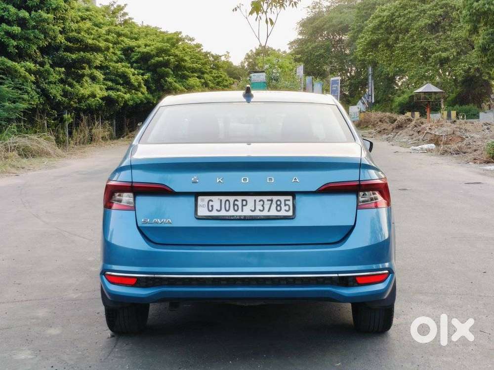 Skoda Slavia Style 1.0l Tsi Mt, 2022, Petrol