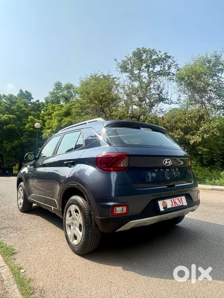 Hyundai Venue S, 2022, Petrol