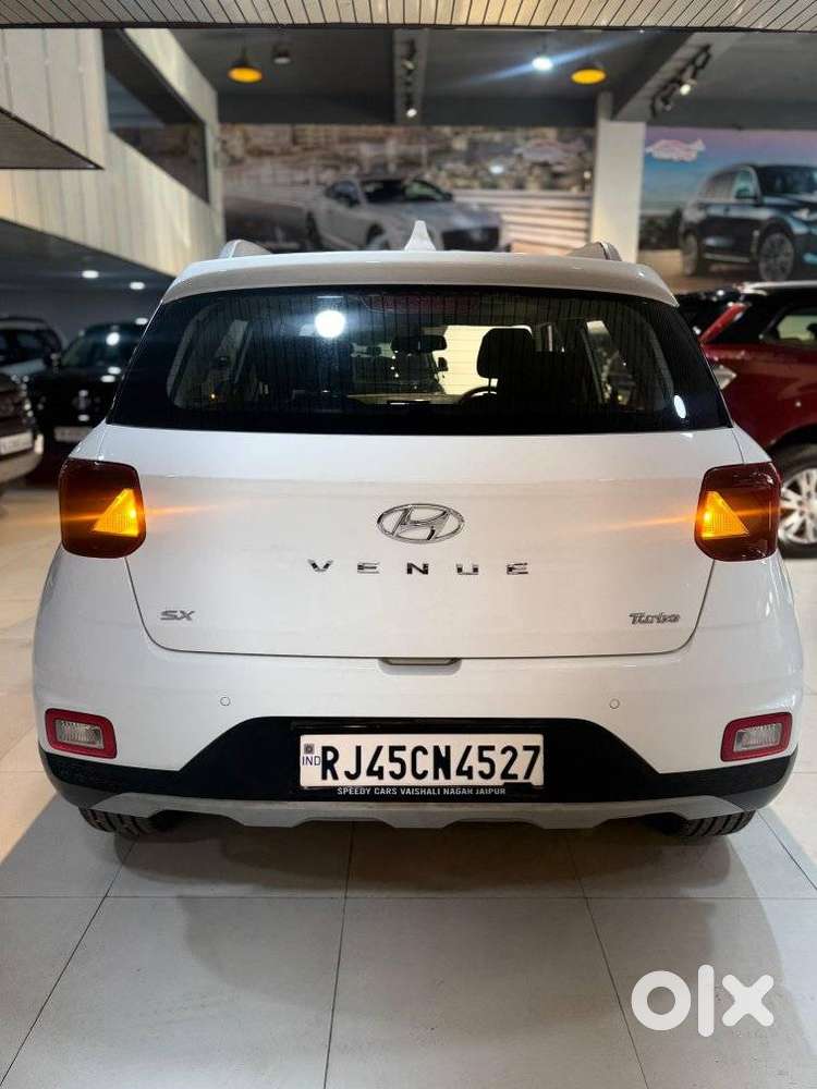 Hyundai Venue Sx Plus Turbo Dct, 2021, Petrol