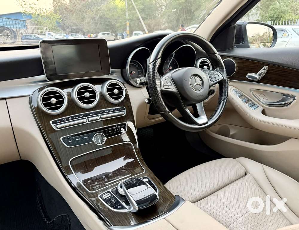 Mercedes-benz C-class [2014-2018] 2.0 C200 Avantgarde, 2017, Petrol