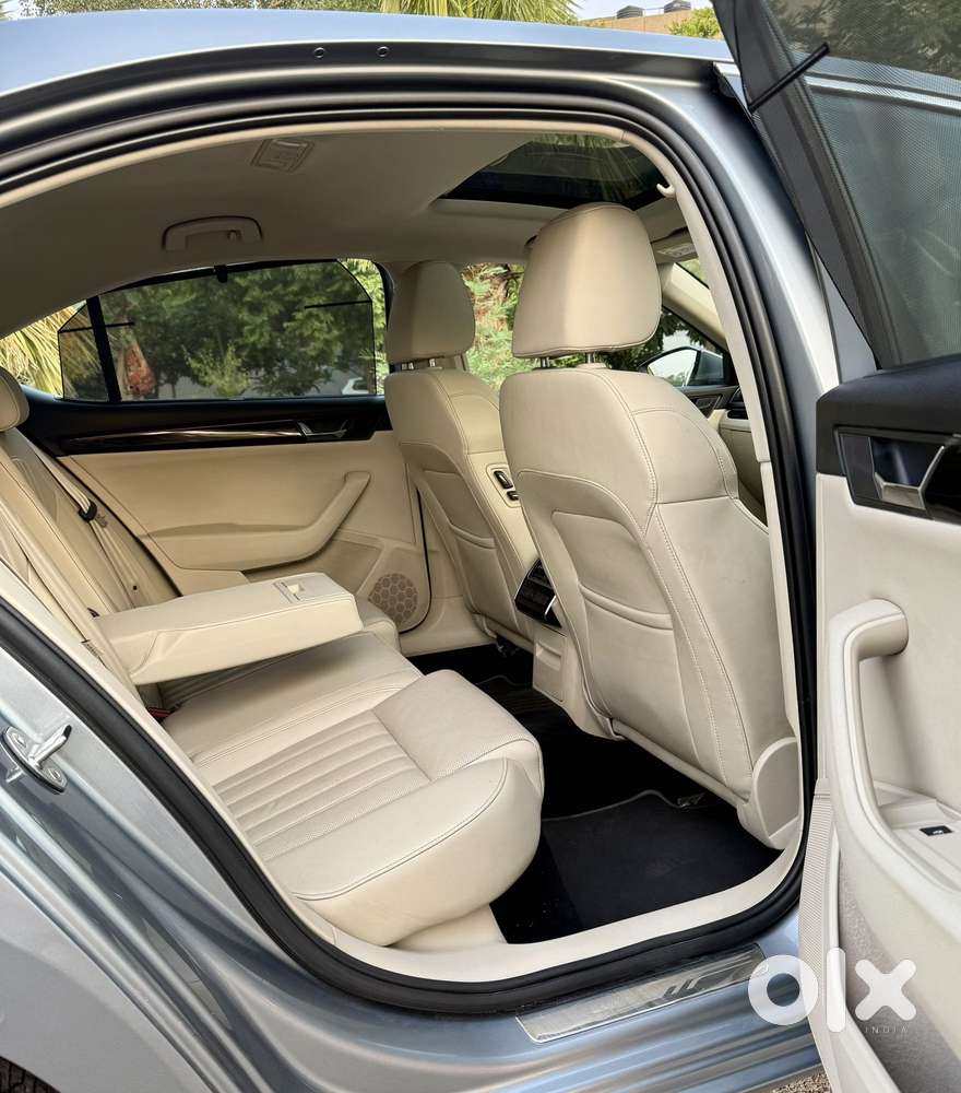 Skoda Superb L&k 1.8 Tsi At, 2019, Petrol