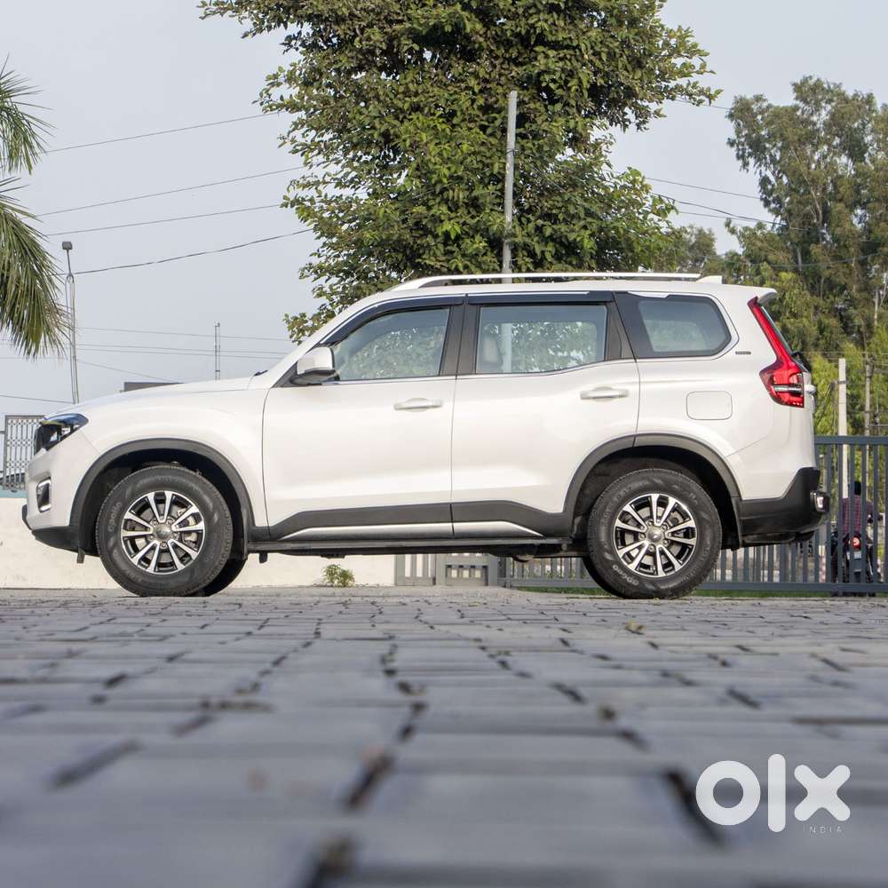 Mahindra Scorpio N Z8 Select Diesel At 2wd 7-seater, 2026, Diesel