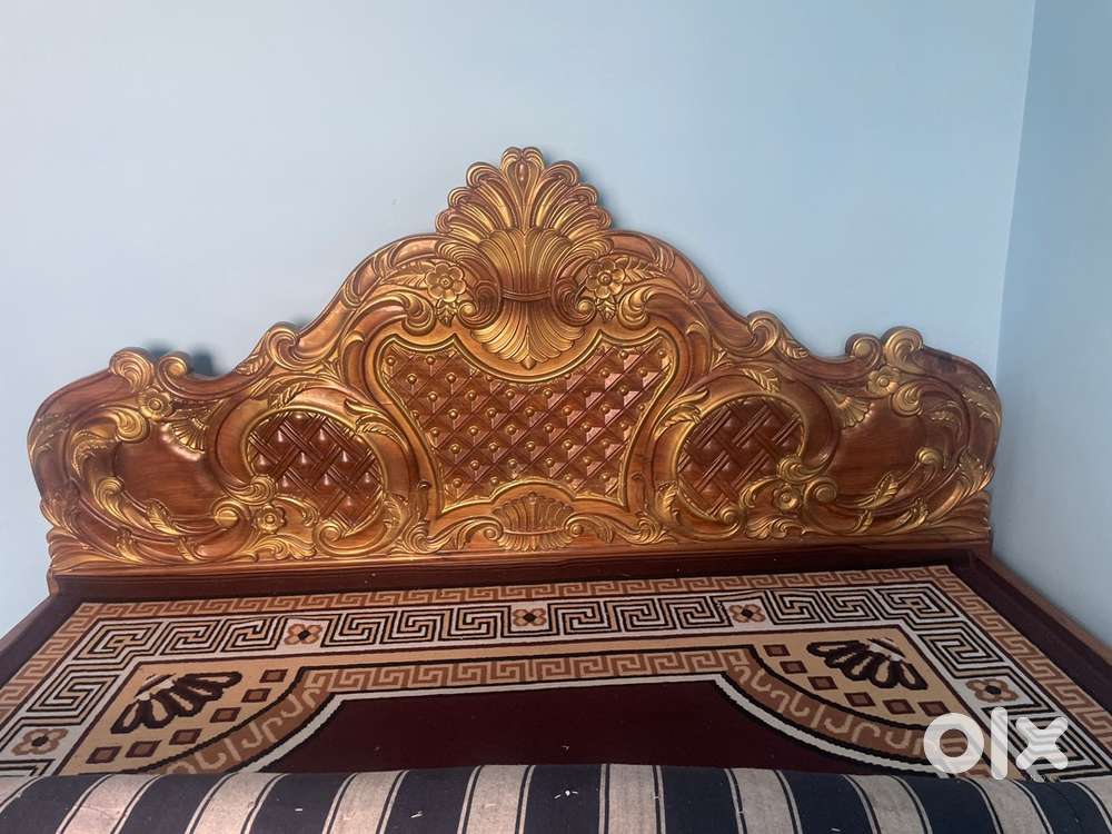 Shisham king size bed