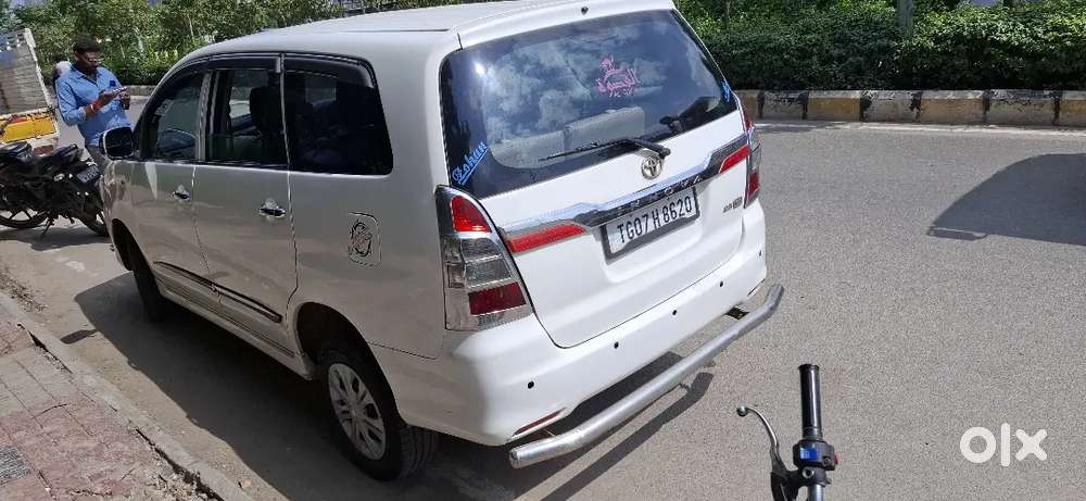 Toyota Innova 2.5 Gx 7 2012