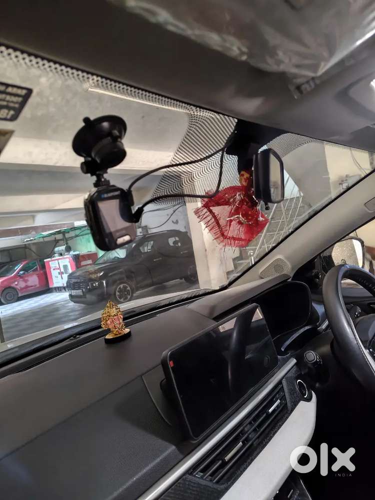 Tata Nexon 2025 Petrol Well Maintained