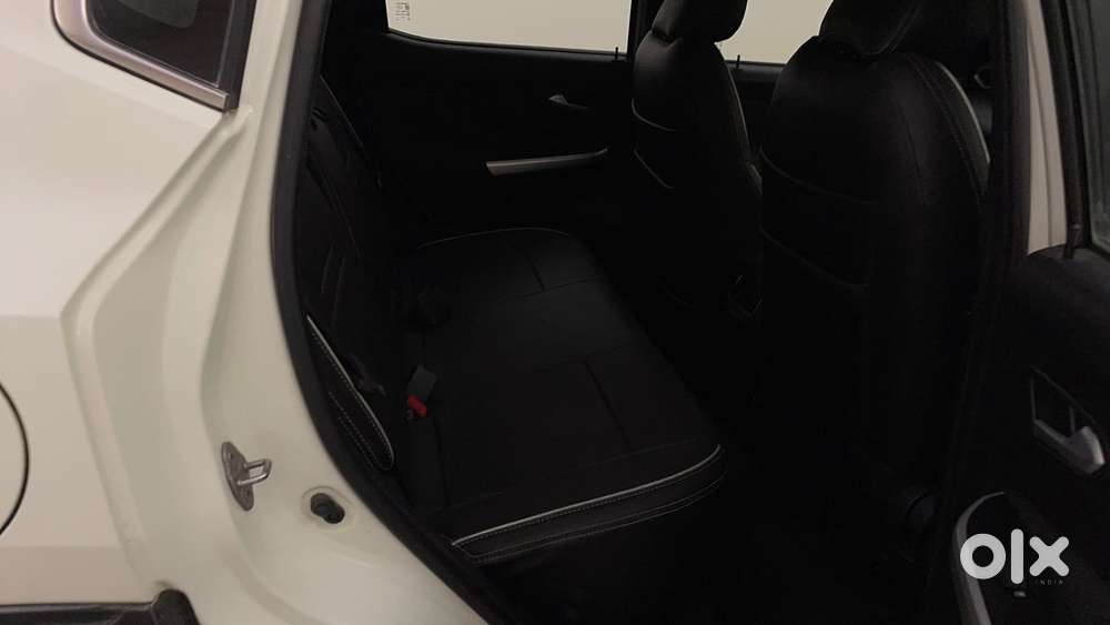 Nissan Magnite 1.0 Xv Premium Turbo Cvt (o), 2021, Petrol