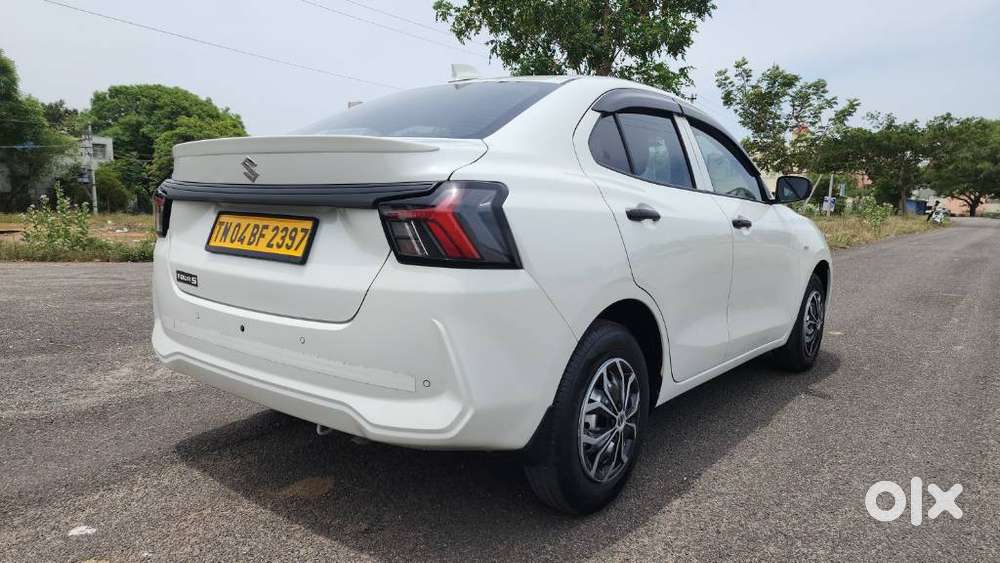 Maruti Suzuki Swift Dzire Lxi Option, 2025, Petrol